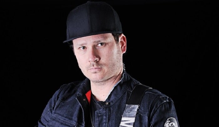 Tom DeLonge's $80 Million Net Worth - Two Houses, Business and All His Earnings